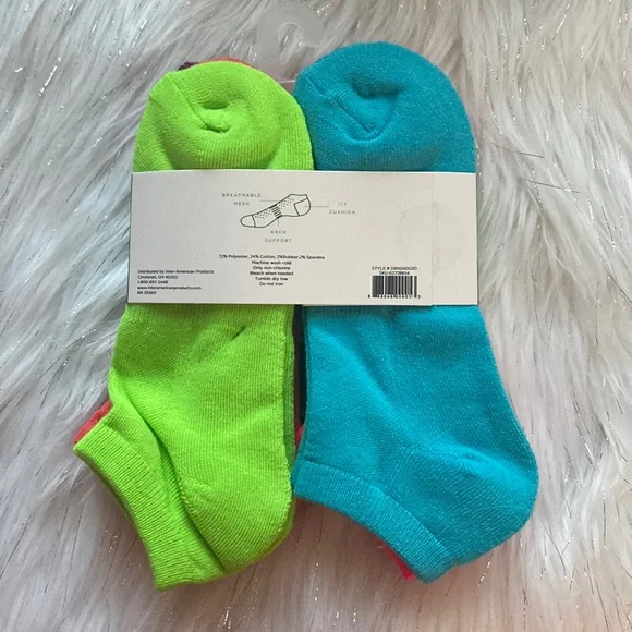 3/$20 Dip into Performance Premium Active No Show Socks, 6 pack - Picture 4 of 9